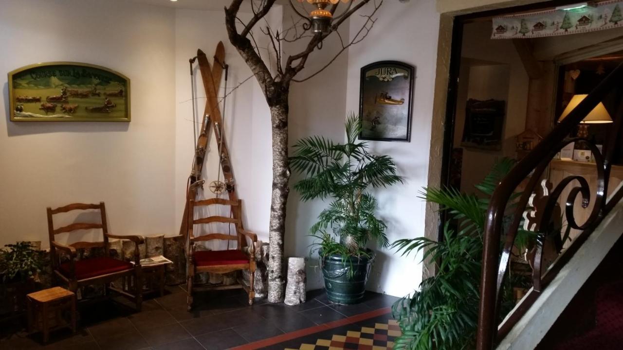 Hotel Restaurant Le Yeti เลรูส ภายนอก รูปภาพ